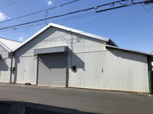 【埼玉県八潮市】八潮市大字南川崎128坪倉庫